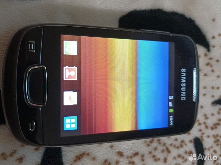 Samsung GT-S5610