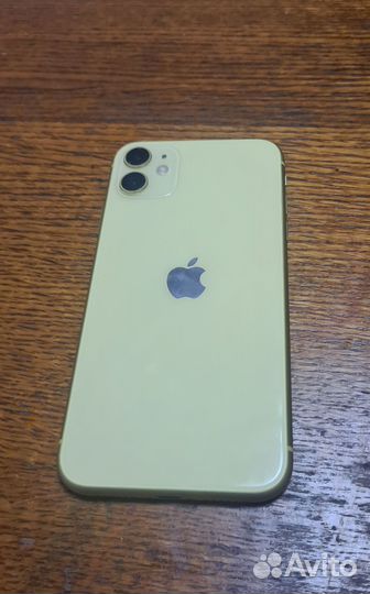 iPhone 11, 64 ГБ
