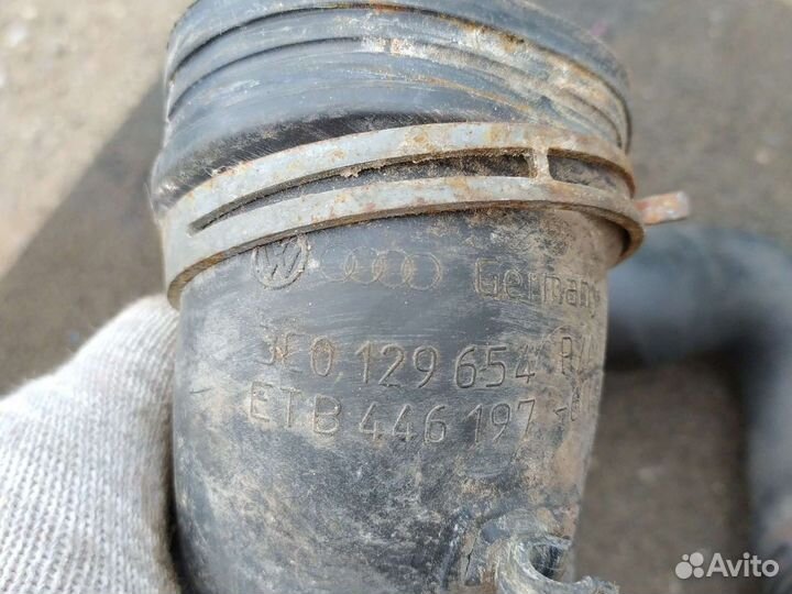 Патрубки турбины skoda superb 2008 года 2 л TDI