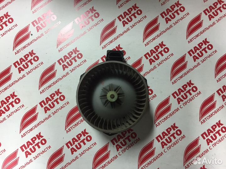 Мотор печки Toyota Yaris 2007