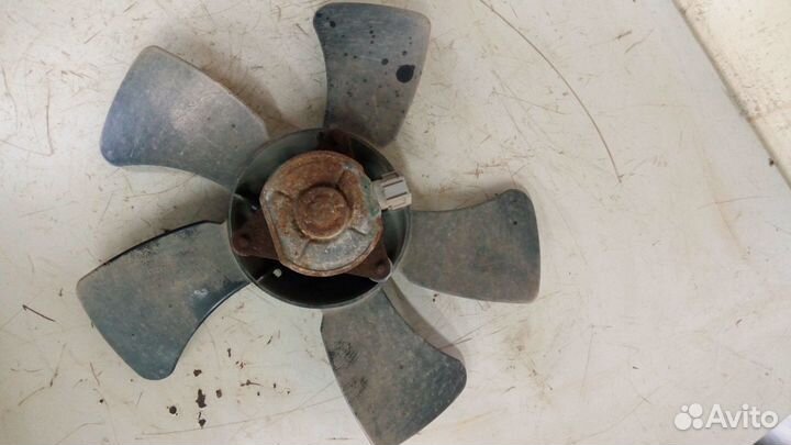 Мицубиши ланцер 9 вентилятор охлаждения левый