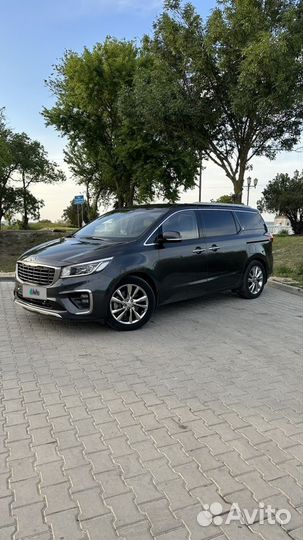 Kia Carnival 2.2 AT, 2018, 65 800 км