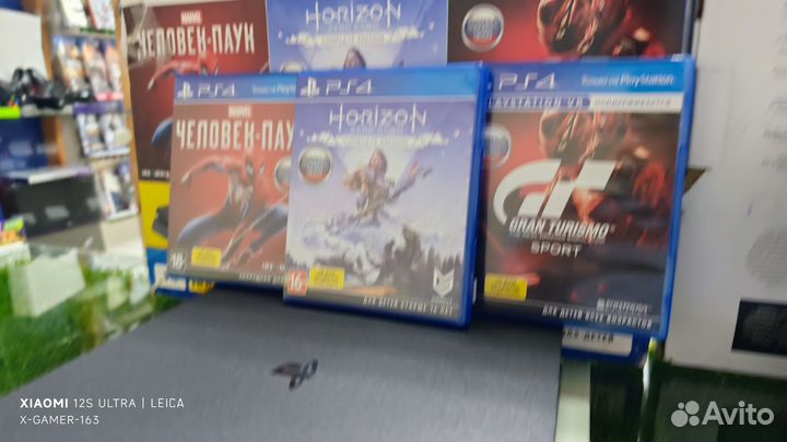 PS4 Slim 1TB(2208-2021) 2 Геймпада/3Диска Хит