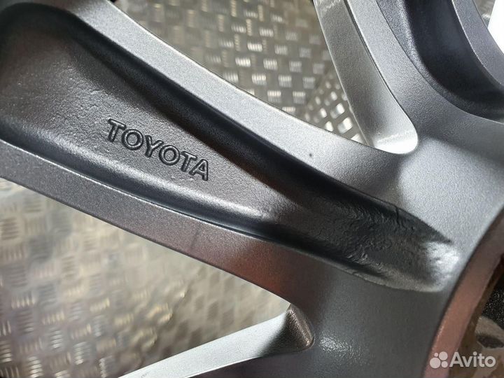 Комплект литых дисков R18x7.5 5x120