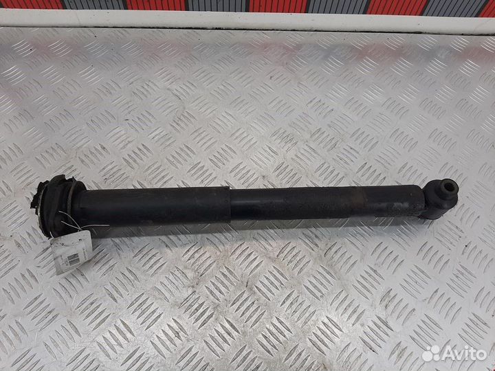 Амортизатор задний правый Volvo S60 2001