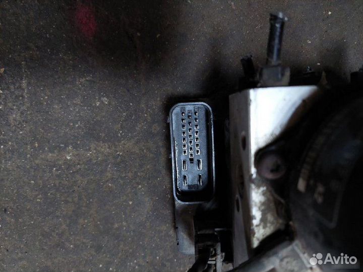 Блок ABS Volkswagen Golf 4