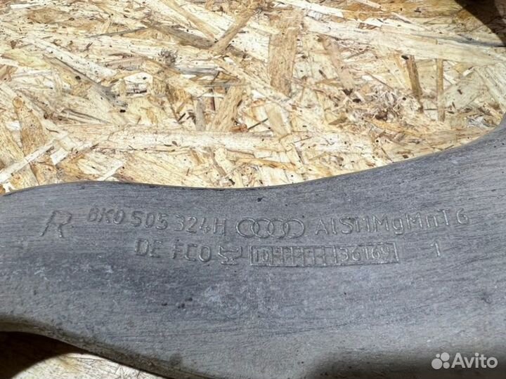 Рычаг подвески верхний задний Audi A5 купе 2.0