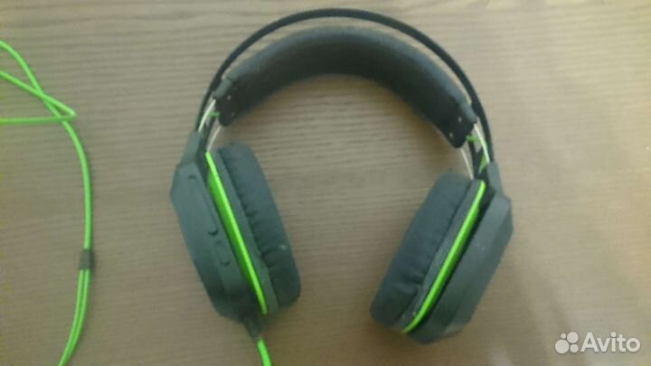 Наушники Razer Electra v2