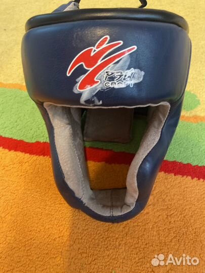 Боксерский шлем