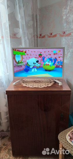 Телевизор smart tv бу