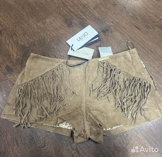 Шорты женские кожаные