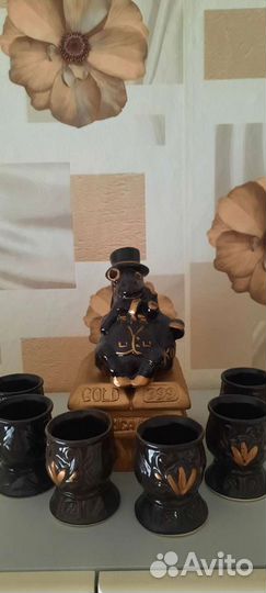 Графин с рюмками