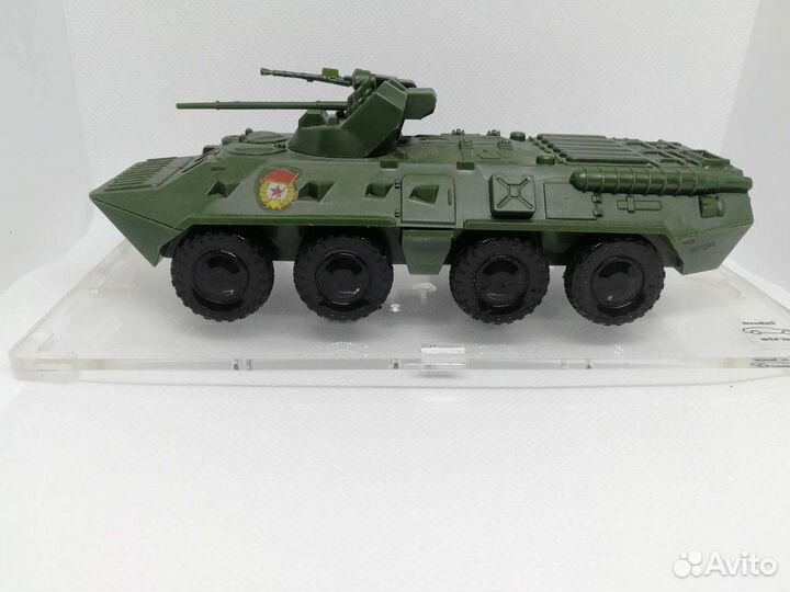 Модель бтр-80а 1/43
