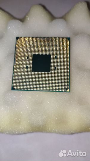 Процессор AMD Ryzen 7 2700