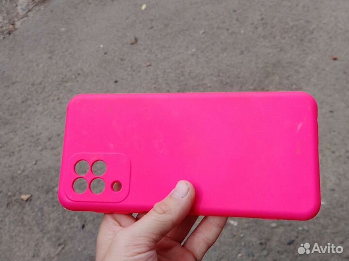 Чехол на телефон