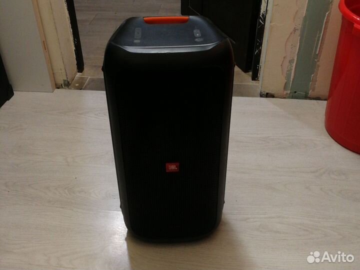 Jbl partybox 100