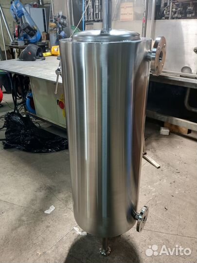 Кожухотрубный теплообменник (дистиллятор)