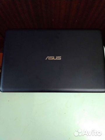 Нетбук Asus E202S