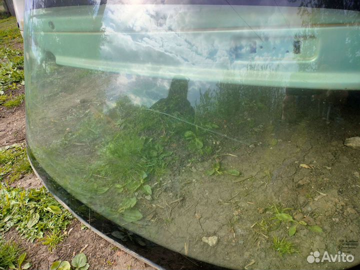 Лобовое стекло на priora