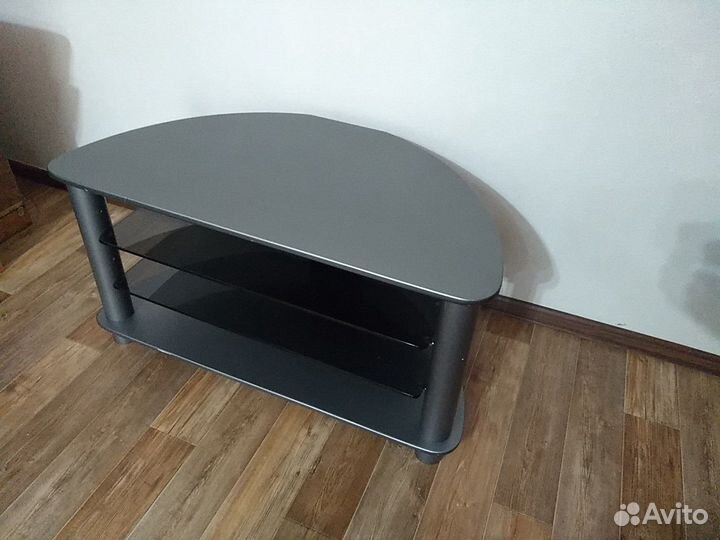 Подставка под телевизор