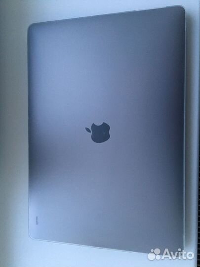 Macbook pro 15 2019 i7