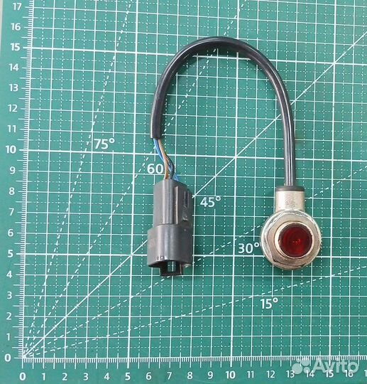 84568473 - Датчик потока элеват колос. NEW holland