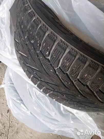Nokian Tyres Hakkapeliitta R SUV 285/60 R18