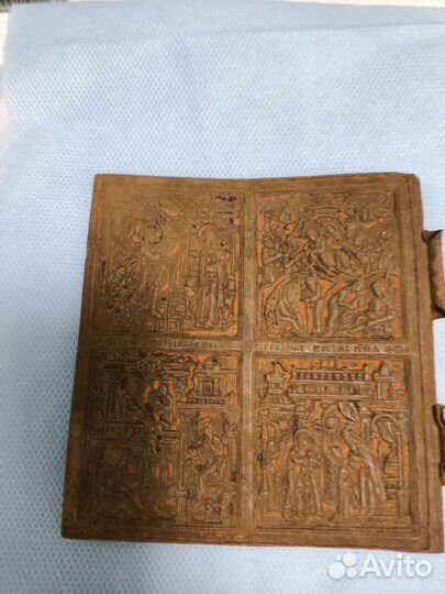 Старинные иконы