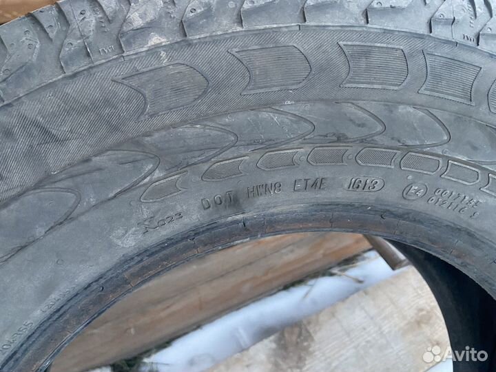 Continental Conti.eContact 215/75 R16C 111