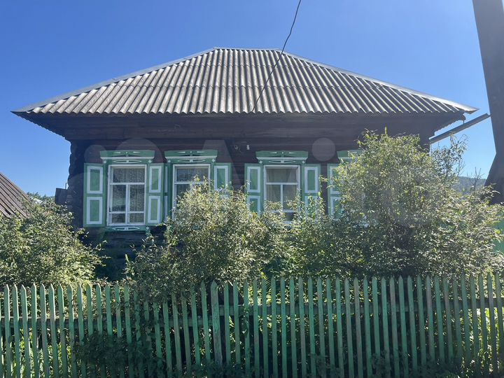 Дом 37,5 м² на участке 15 сот.