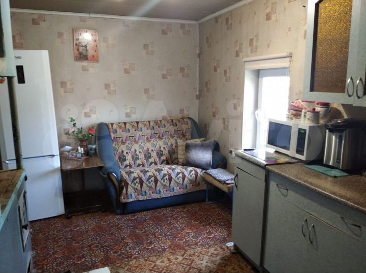 Дом 37 м² на участке 15 сот.