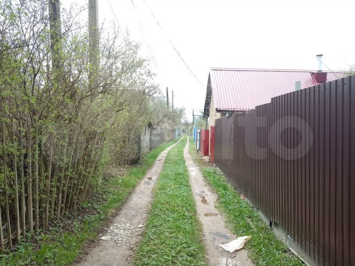 Дача 20 м² на участке 6 сот.