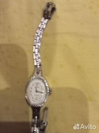 Часы женские