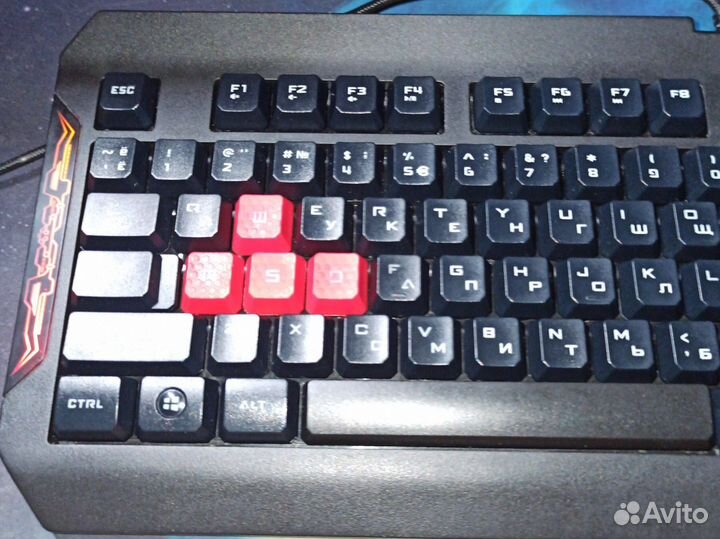 Игровая клавиатура Bloody Q100