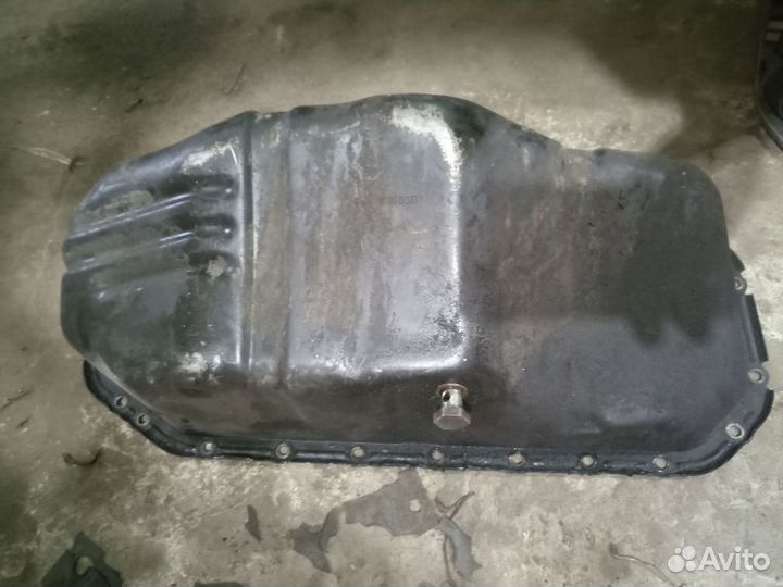 Поддон Audi 100 С4 А6 С4 AAT 2.5 TDI