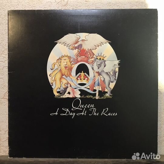 Queen - A Day AT The Races, 1976, UK, LP