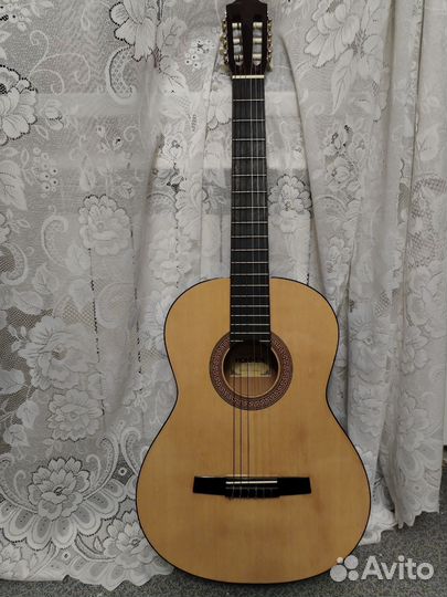 Классическая гитара hohner HC06