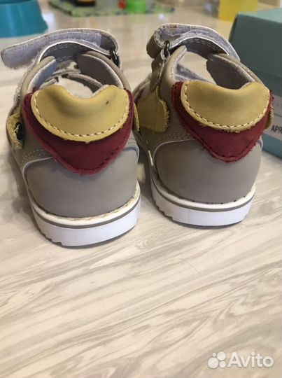 Сандали на мальчика 22 размер