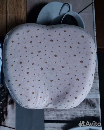 Подушка ортопедическая для новорожденных