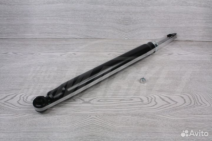 Задний амортизатор Volkswagen Polo Sedan