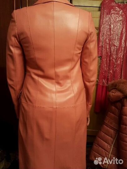 Плащ кожаный