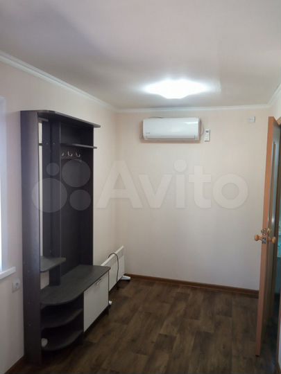 Дом 36 м² на участке 8 сот.