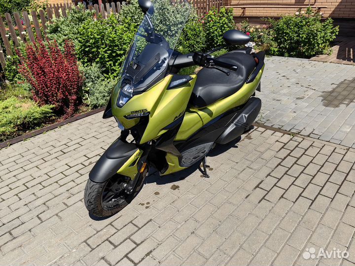 Скутер Zontes zt350-m