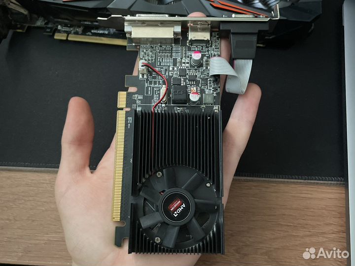 Видеокарта amd radeon axr7 240