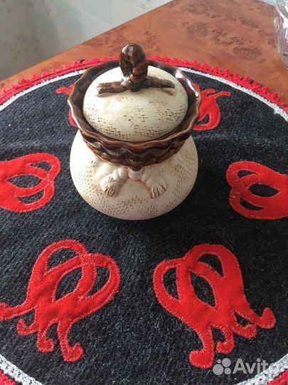 Заварной чайник и сахарница керамические