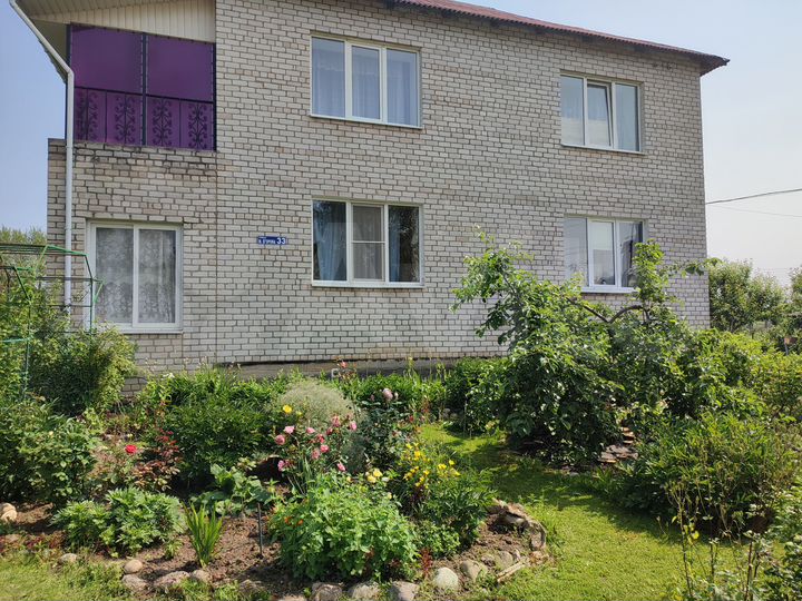 Дом 240 м² на участке 15 сот.