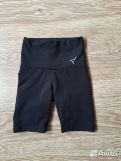 Форма для гимнастики, р 28; р30-32