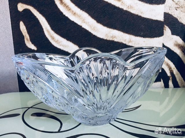 Конфетница хрустальная