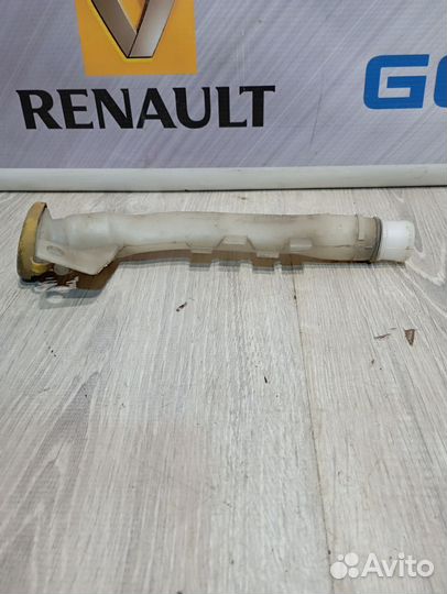 Горловина бачка Омывателя Renault clio 2