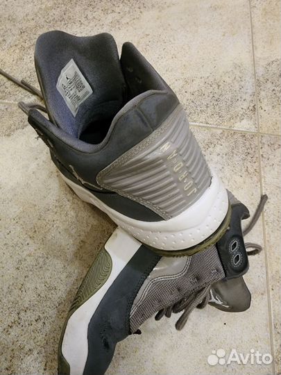 Кроссовки jordan оригинал 38.5 р
